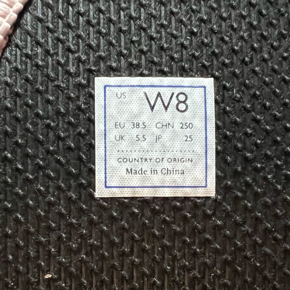 NWT Rare Retired Rothy’s Sneaker in Ocean Iris - Size 8 - Picture 10 of 10